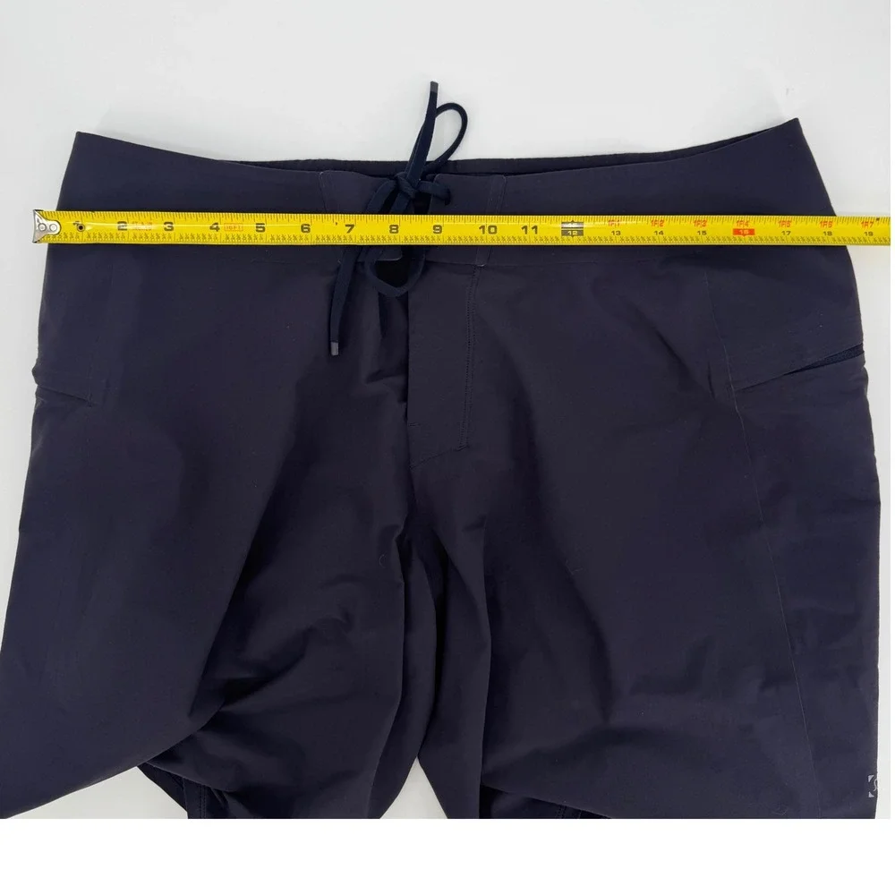 Lululemon Current State Board Short 9 Mens 33 Navy Blue Swim Trunks Water Shorts